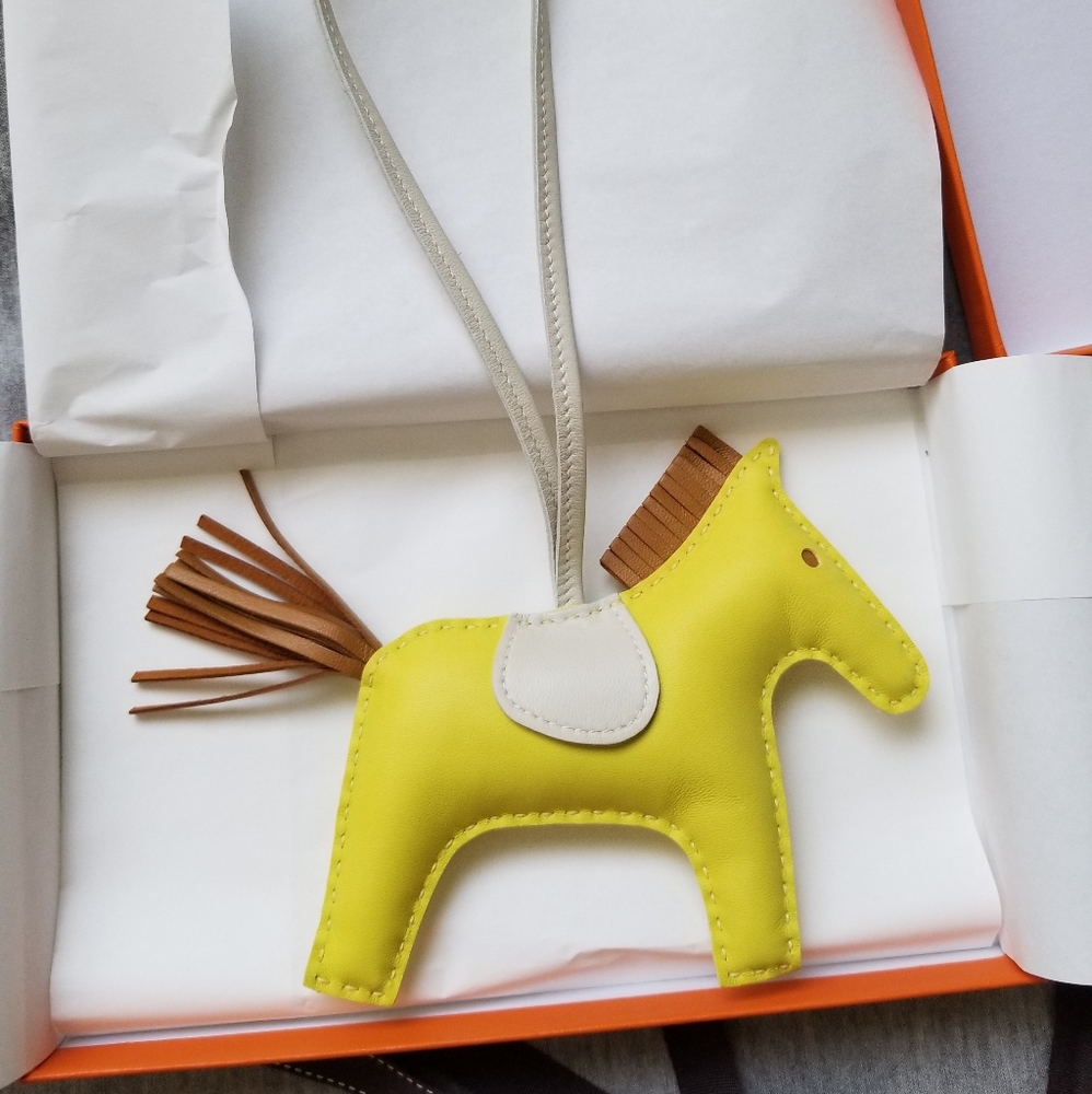 Hermes Rodeo MM charm